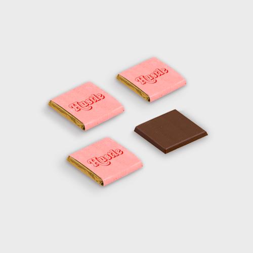 Chocoladevierkantjes in gerecycleerd papier