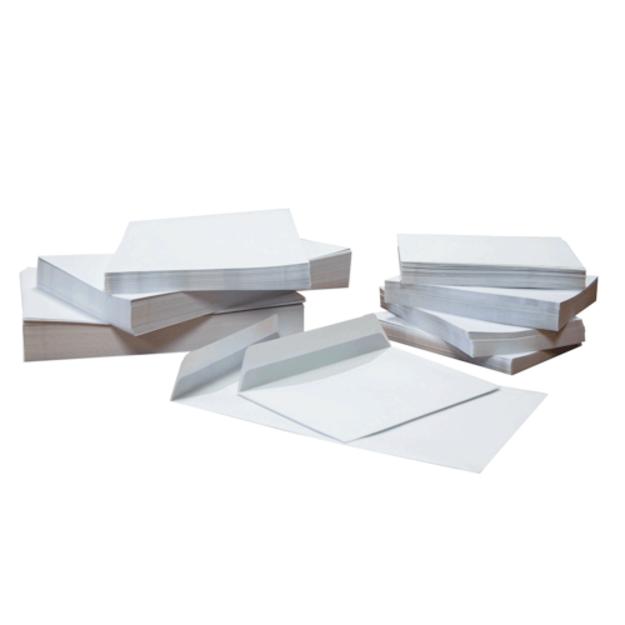 Onbedrukte enveloppen