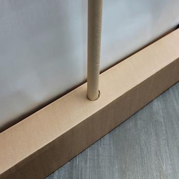 Kartonnen roll-up banner