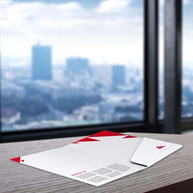 Präsentationsmappe mit geleimter Tasche