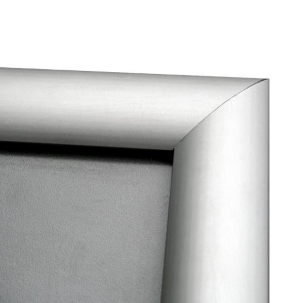 Cornici a scatto comode e manegevoli