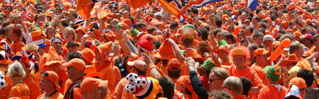 🎉 Vier Koningsdag in Oranje – Bestel Jouw Merch Nu!