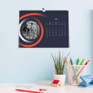 Acquistare il Calendario della famiglia Desk Pad 2024 con adesivi? Facile e  veloce 