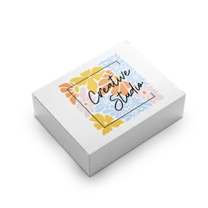 Caja de envío con solapa autosellante