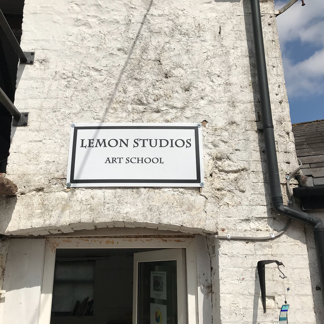 courtrobertarts - Instagram