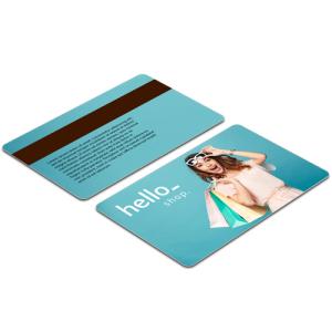 Imprimez des cartes avec une bandes magnétique en PVC au meilleur prix chez Helloprint.