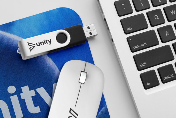 Personalise USB sticks, powerbanks and all your gadgets online with Helloprint