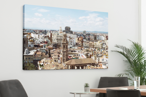 Cheap Outdoor Canvas Poster printing all over the UK | Free delivery and 100% satisfaction guarantee for all personalised Outdoor Canvas posters with Helloprint