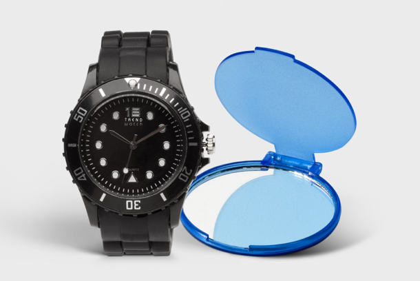 Every other printed accessory that makes for the perfect gift