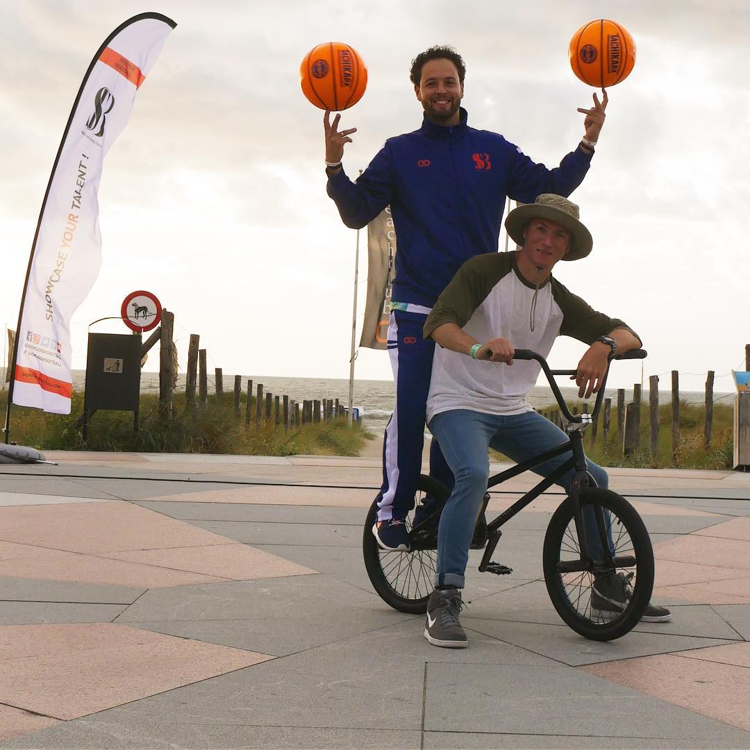 showcasebasketball - Instagram