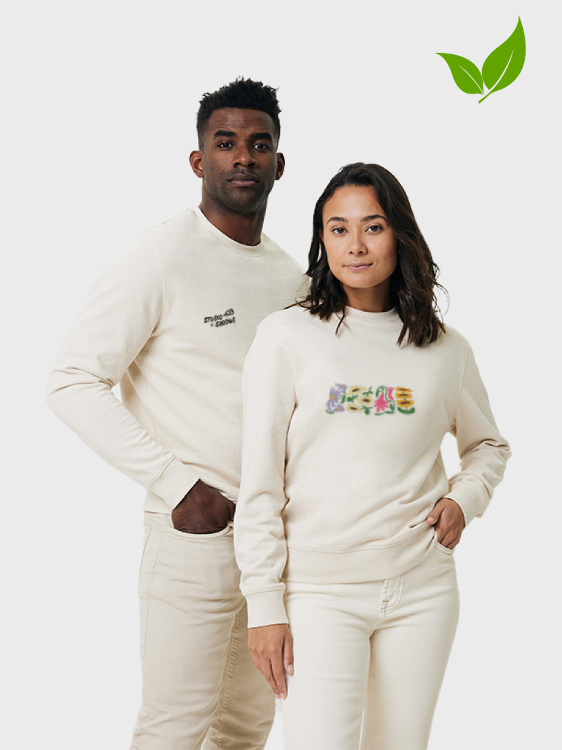 Ongeverfde gerecyclede trui met ronde hals