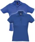 Preiswerte Poloshirts mit personalisierten Druck bei Helloprint verfügbar. Hier in der Farbe Royalblau erhältlich.