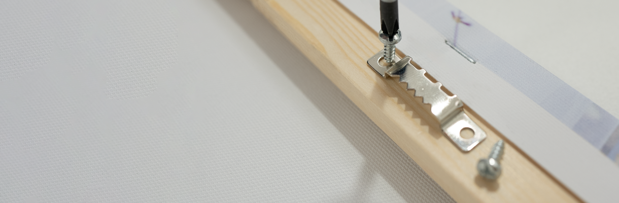 Accrochez votre toile facilement