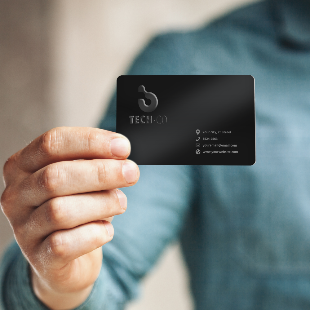 Biglietti da visita PVC bianco con finiture esclusive HelloPrint