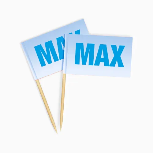 Cocktail prikkers met een persoonlijke vlag bestaande uit eigen logo of tekst beschikbaar op DrukwerkMAX.