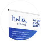 Bannière enroulable standard disponible sur Helloprint pour augmenter la notoriété de votre entreprise ou de votre marque.