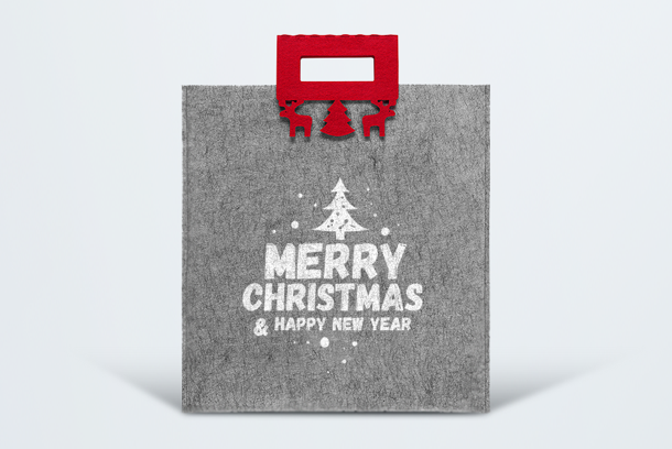 Pack your Christmas gift with soft felt bags for an extra holiday feeling with Helloprint