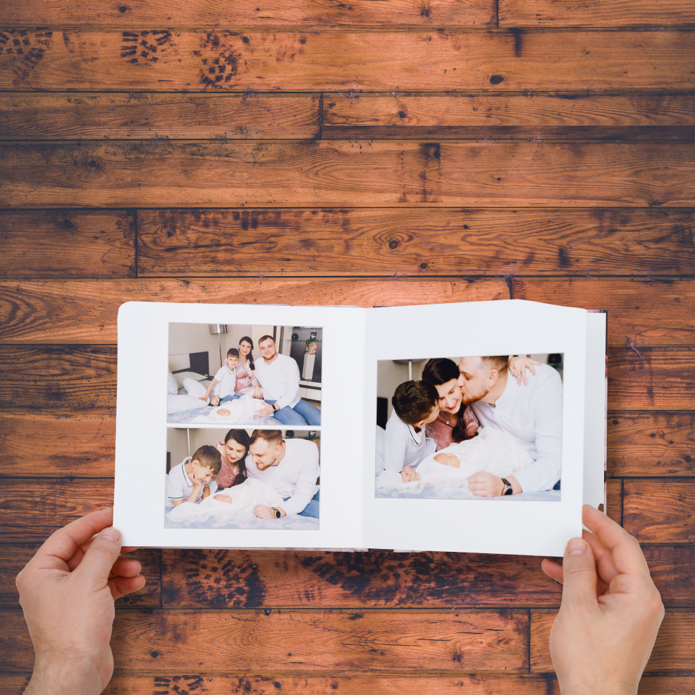 Livre photo carré moyen